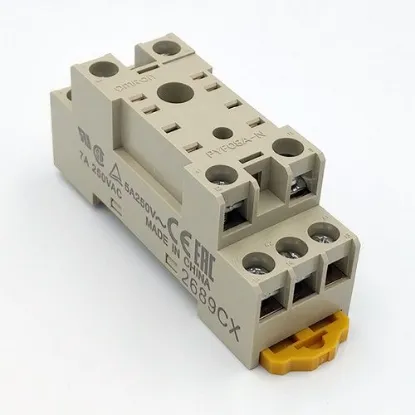 Ảnh của Đế rơ le Omron PYF08A-N 8 chân, 5A