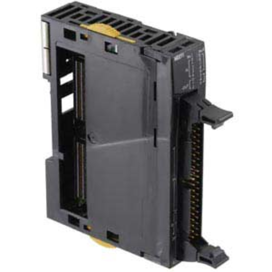 Ảnh của PLC Omron CJ2M-MD211