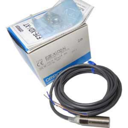 Ảnh của Cảm biến tiệm cận Omron E2E-X3D2-N 2M