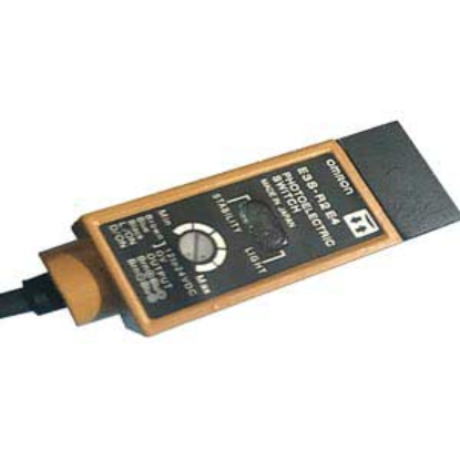 Ảnh của Cảm biến quang điện Omron E3S-R2E4
