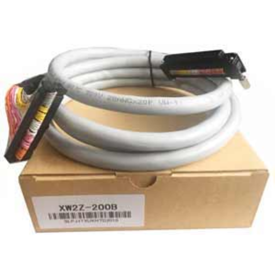 Ảnh của PLC Omron XW2Z-200B