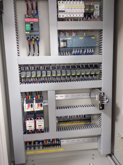 Ảnh của Thiết kế lập trình hệ thống điều khiển cho máy móc.