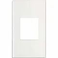 Ảnh của Mặt ổ cắm màu trắng PANASONIC WEV680290SW 