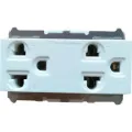 Ảnh của Ổ cắm đơn Panasonic WNG159237W - Ổ cắm đa năng 3 chấu WN Series