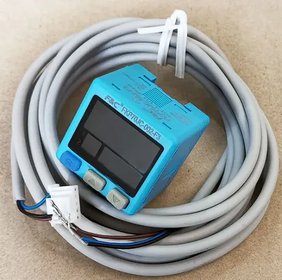 Ảnh của Cảm biến áp suất F&C Sensor FKP70 Series - Chính xác cao, Đa dạng ngõ ra, Cổng R1/8 & M5