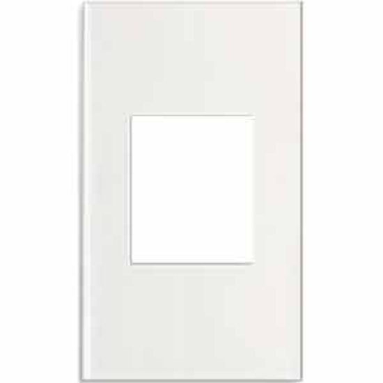 Ảnh của Mặt ổ cắm màu trắng PANASONIC WEV680290SW 